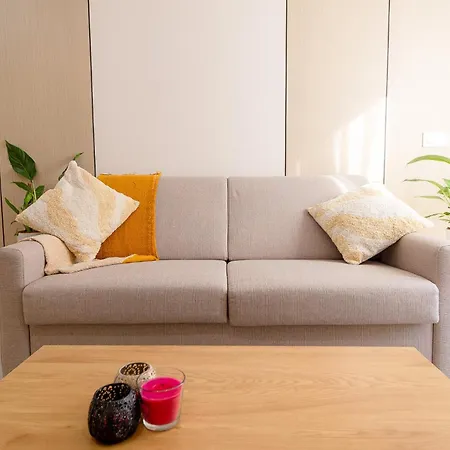 Coup De Coeur Des Voyageurs - Moderne- Pro Ou Couple Av Enfants - Entrer Autonome -les Bonn'appartts-sur-seine